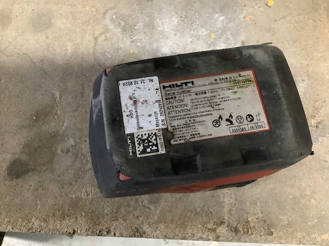 Hilti b22 accu's en laders - afbeelding 2 van  2