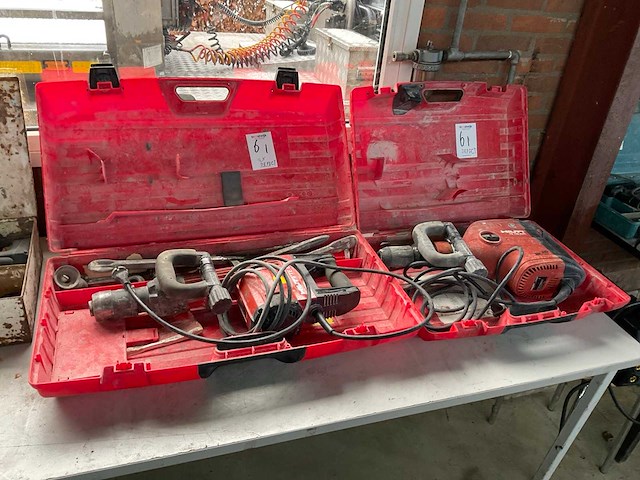 Hilti breekhamer (2x) - afbeelding 1 van  6