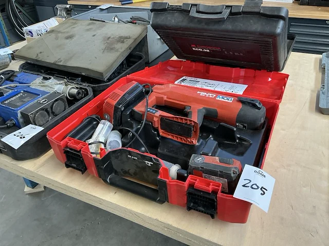 Hilti bx 3-bt schiethamer - afbeelding 1 van  8