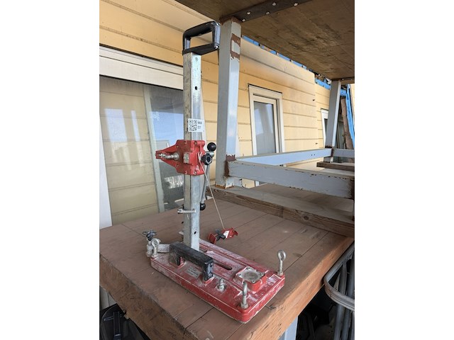 Hilti dd80-ra diamond drilling stand hilti, dd80-ra - afbeelding 1 van  3