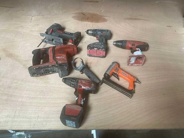 Hilti diverse gereedschappen - afbeelding 1 van  7