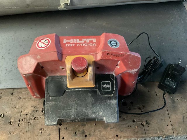 Hilti dst wrc-ca draadloze afstandsbediening t.b.v. wandzaag - afbeelding 3 van  4