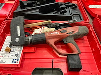 Hilti dx 5 / hdm 500 kruitschiethamer en handmatige kitspuit - afbeelding 1 van  6