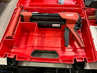 Hilti dx 5 / hdm 500 kruitschiethamer en handmatige kitspuit - afbeelding 4 van  6