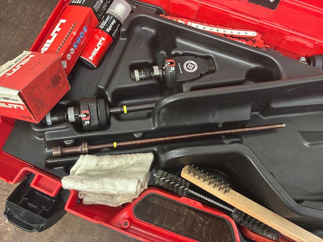 Hilti dx 5 kruitschiethamer - afbeelding 2 van  10
