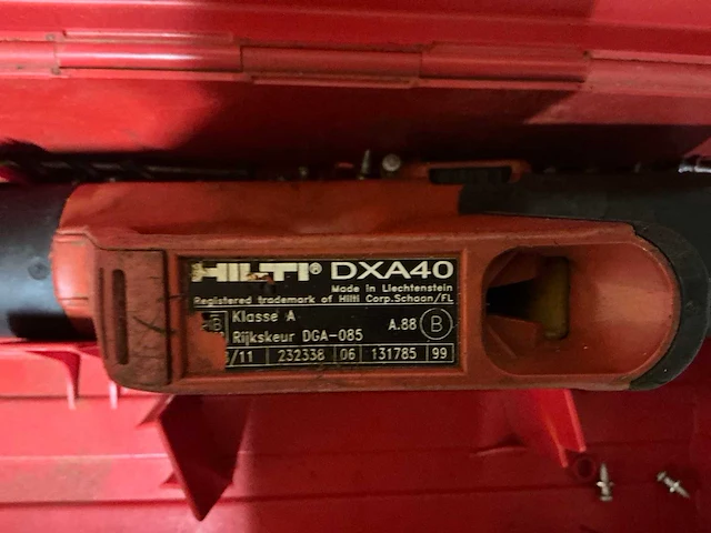 Hilti dx a40 semi-automatische kruitschiethamer - afbeelding 2 van  4