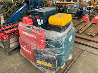 Hilti en divers gereedschapskoffer - afbeelding 1 van  2