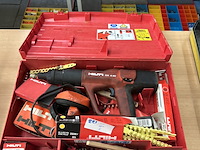 Hilti gereedschap met toebehoren in koffer - afbeelding 1 van  7