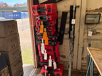 Hilti / milwaukee gereedschapskoffer (13x) - afbeelding 1 van  2