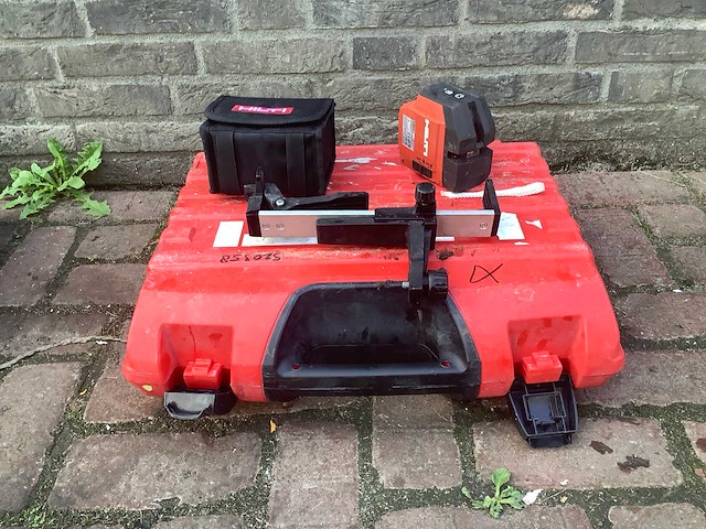 Hilti pm 2-lg kruislaser - afbeelding 2 van  3
