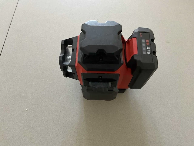 Hilti pm 30 mg multilijnlaser - afbeelding 3 van  4