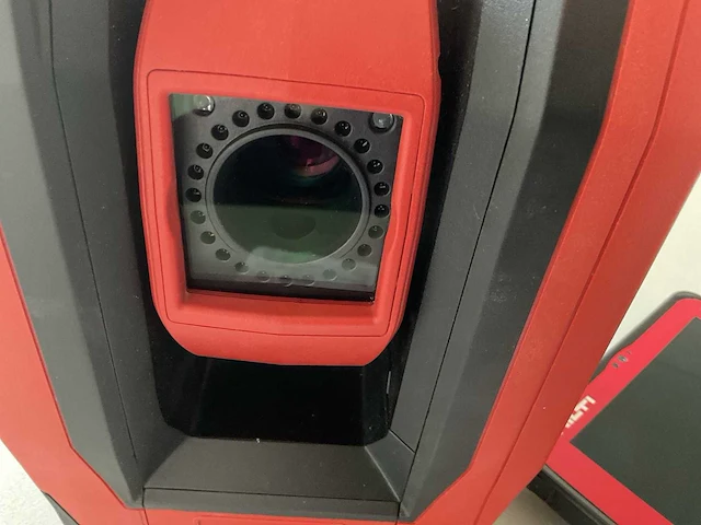 Hilti ptl 300 + plc 400 lay-outtablet total station - afbeelding 3 van  5