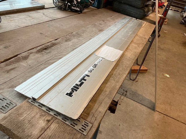 Hilti sc gr-1400 zaag liniaal - afbeelding 1 van  2