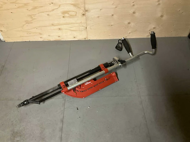 Hilti sdt5 stand-up tool - afbeelding 1 van  2
