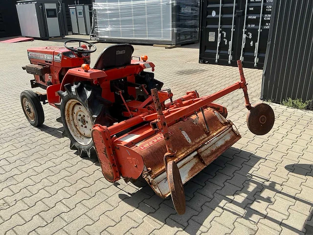 Hinomoto c172 minitractor - afbeelding 11 van  22