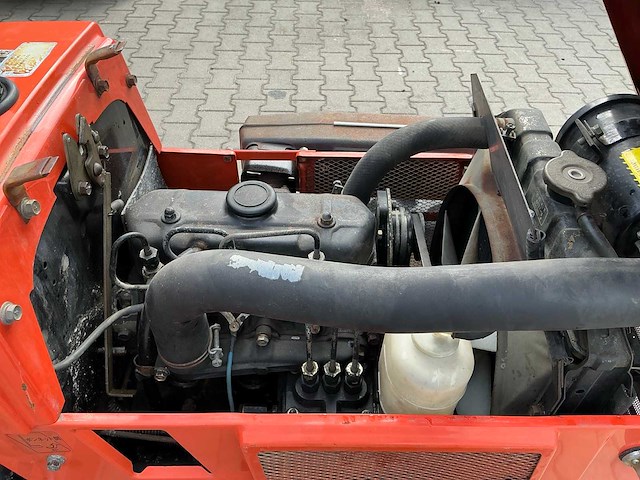 Hinomoto c174 minitractor - afbeelding 2 van  20