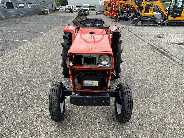 Hinomoto e222 minitractor - afbeelding 20 van  21