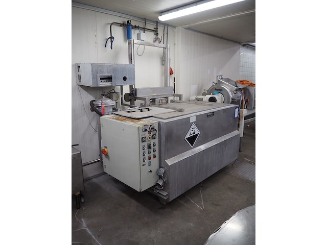 Hinst - afbeelding 2 van  8