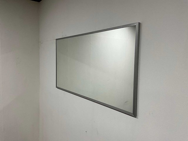 Hipp design - 001.140.70 - spiegel 140 x 70 cm - afbeelding 1 van  3