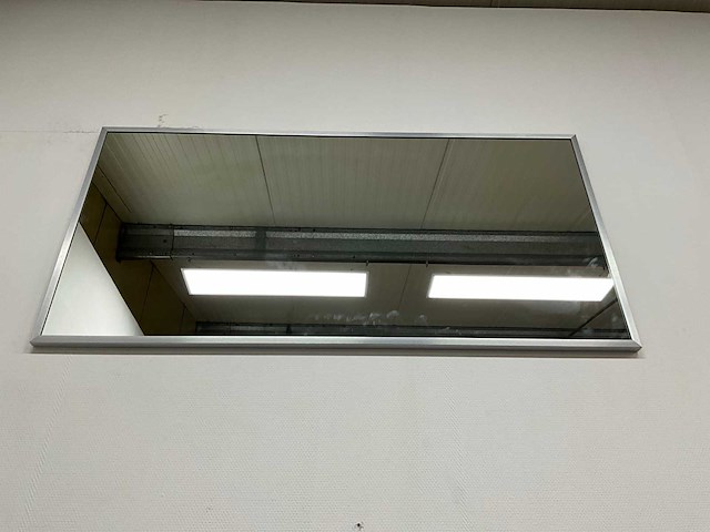 Hipp design - 001.140.70 - spiegel 140 x 70 cm - afbeelding 2 van  3