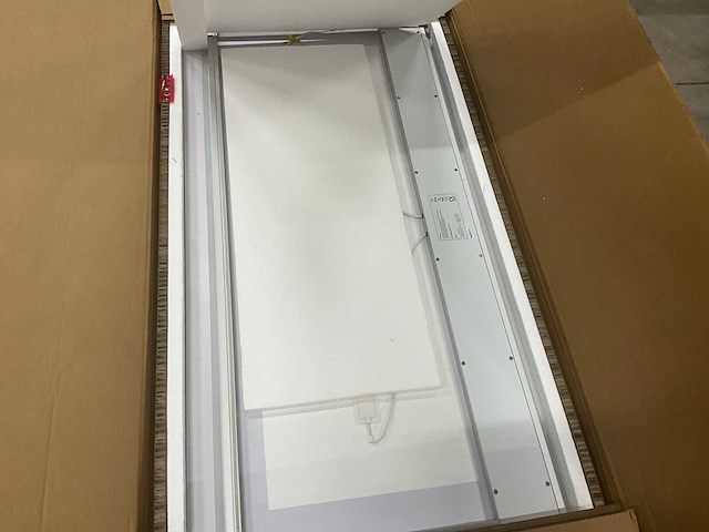 Hipp spv40 led spiegel met verwarming 140x70cm - afbeelding 3 van  4