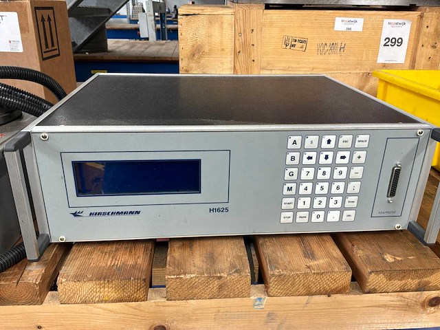 Hirschmann laboratorium doseerrobot - afbeelding 3 van  5