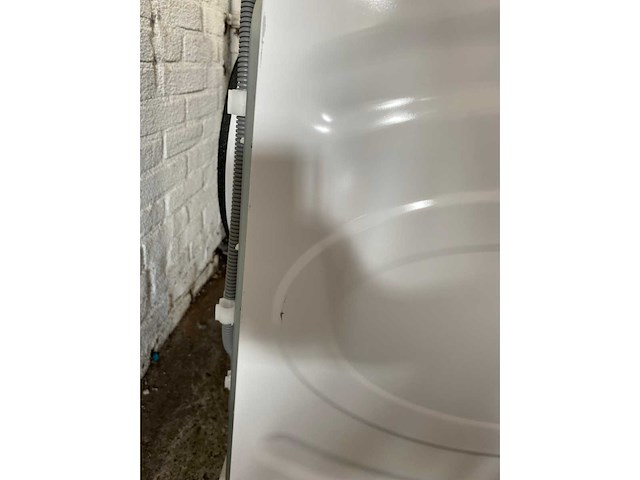 Hisense 3s serie dh3s802bw3 ; wasdroger met energielabel c ; warmtepompdroger ; 8kg ; connectlife ; trommelverlichting - afbeelding 3 van  9