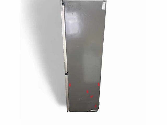 Hisense koel-vriescombinatie rb3k330saic 330 liter energielabel c - afbeelding 6 van  9