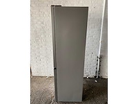 Hisense rb3n300neca koel-vriescombinatie vrijstaand 187 cm rvs-look – 304 l, nofrost - afbeelding 3 van  6