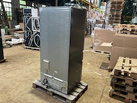 Hisense rf540n4sb12 amerikaanse koelkast - afbeelding 7 van  11