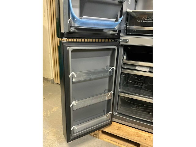 Hisense rq760n4sbfe. vrijstaande amerikaanse koelkast - afbeelding 9 van  20