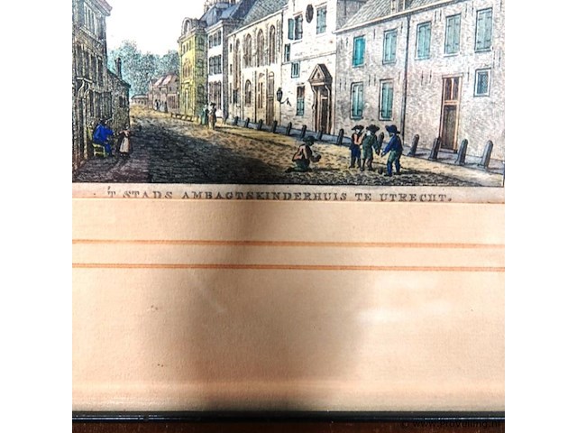 Historische gravure toont het stads- en ambachtskinderhuis aan de agnietenstraat in utrecht - afbeelding 3 van  5
