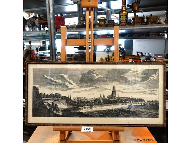 Historische prentwerk is een 18e-eeuwse kopergravure getiteld "de stad arnhem, te zien van de hoogtens naar den eltenerberg" - afbeelding 1 van  5