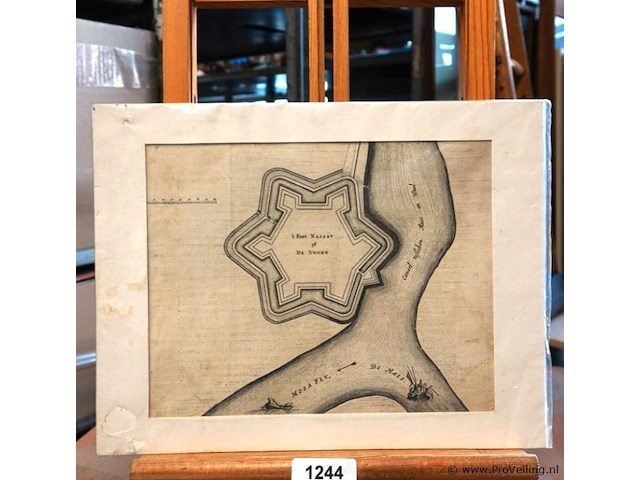 Historische vestingplattegrond van fort nassau (ook bekend als fort de voorn of schans de voorn) nabij heerewaarden. - afbeelding 1 van  5