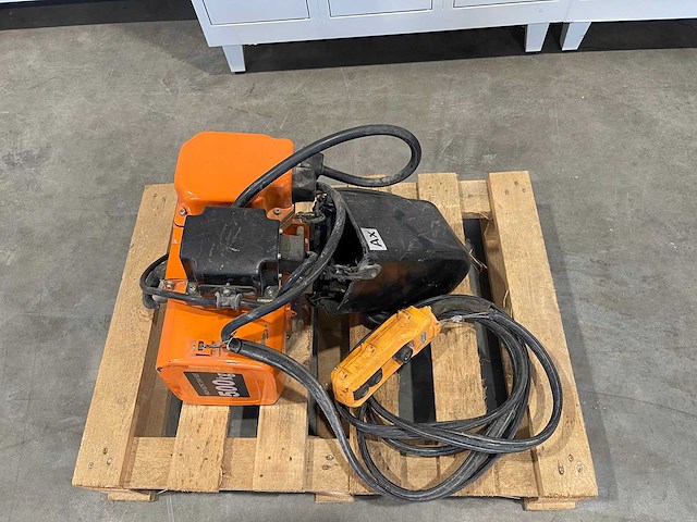Hitachi - 1/2s2 - elektrische kettingtakel - afbeelding 3 van  4