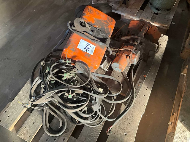 Hitachi - 1sh (1000 kg) met elektrische loopkat - kettingtakel - afbeelding 5 van  9