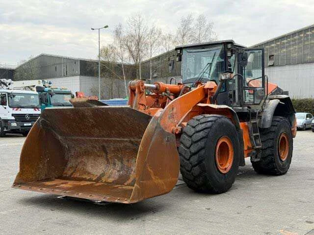 Hitachi - 2020 - hitachi zw310 - shovel - afbeelding 13 van  29