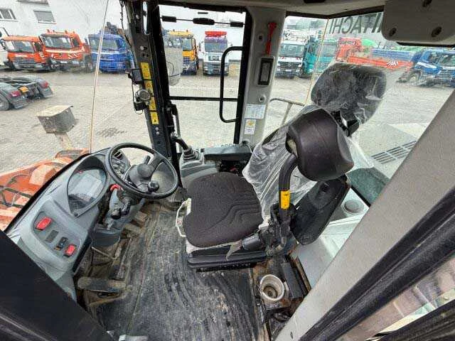 Hitachi - 2020 - hitachi zw310 - shovel - afbeelding 28 van  29
