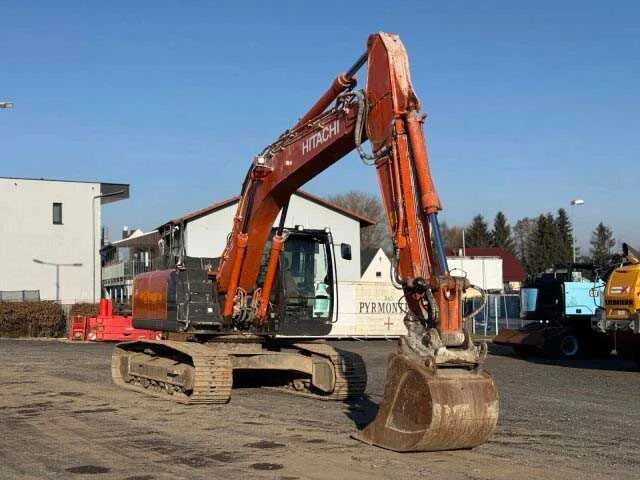 Hitachi - 2021 - hitachi zx210lc-6 - rupsgraafmachine - afbeelding 15 van  31