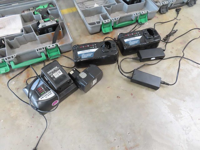 Hitachi - accugereedschap 18v (3x) - afbeelding 5 van  5