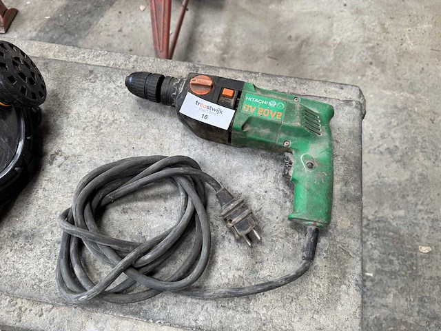 Hitachi - boormachine - afbeelding 1 van  1