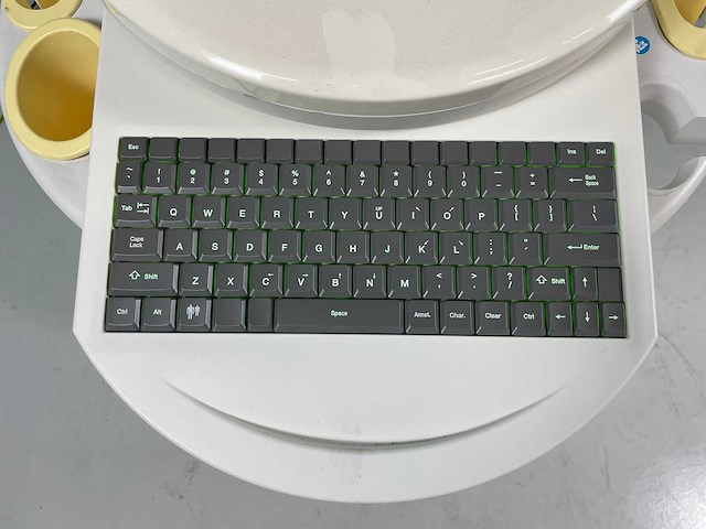 Hitachi - hi vision preirus - echoapparaat - 2010 - afbeelding 5 van  9