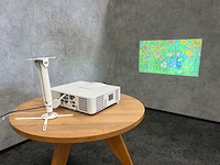 Hitachi - lcd projector - afbeelding 1 van  12