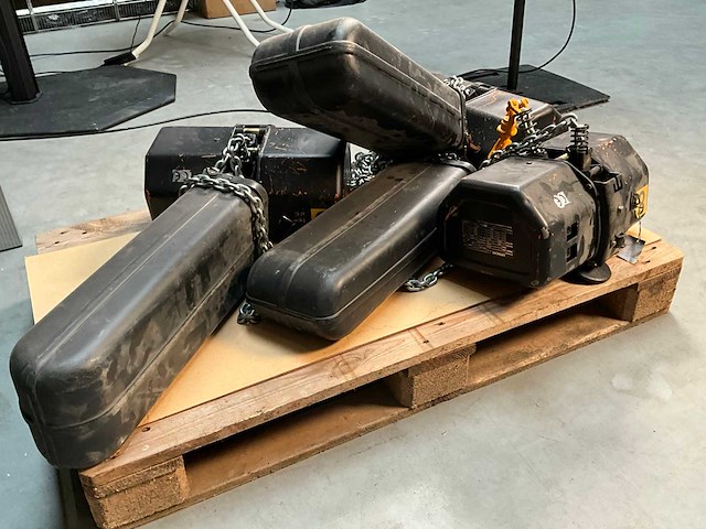 Hitachi 1s elektrische kettingtakel (3x) - afbeelding 3 van  7