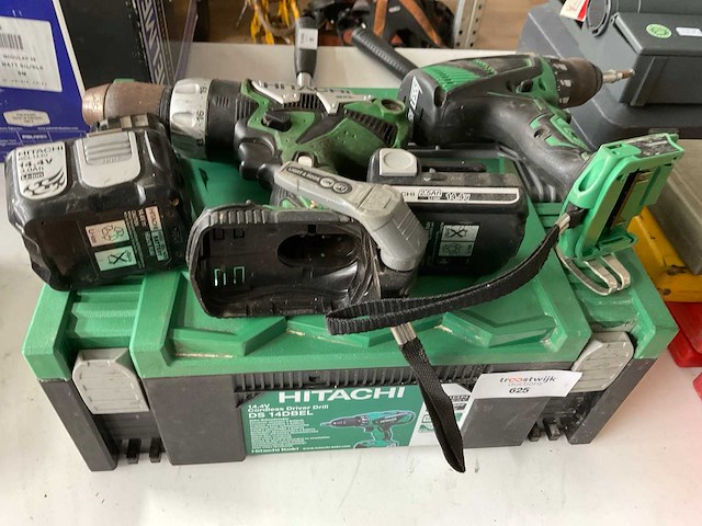 Hitachi accu- boormachine (2x) - afbeelding 1 van  4
