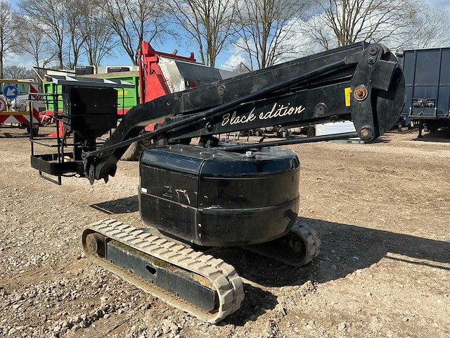 Hitachi black edition hx64b knikarm hoogwerker - afbeelding 12 van  15