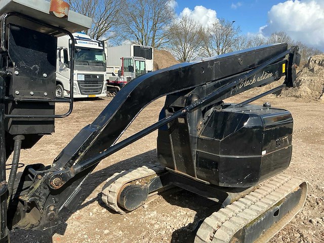 Hitachi black edition hx64b knikarm hoogwerker - afbeelding 14 van  15