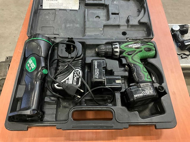 Hitachi boormachine (2x) - afbeelding 1 van  5