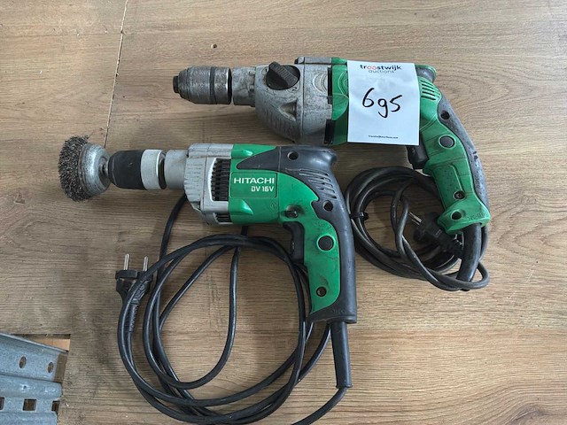 Hitachi boormachine (2x) - afbeelding 1 van  3