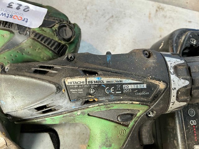 Hitachi boormachine (2x) - afbeelding 2 van  3